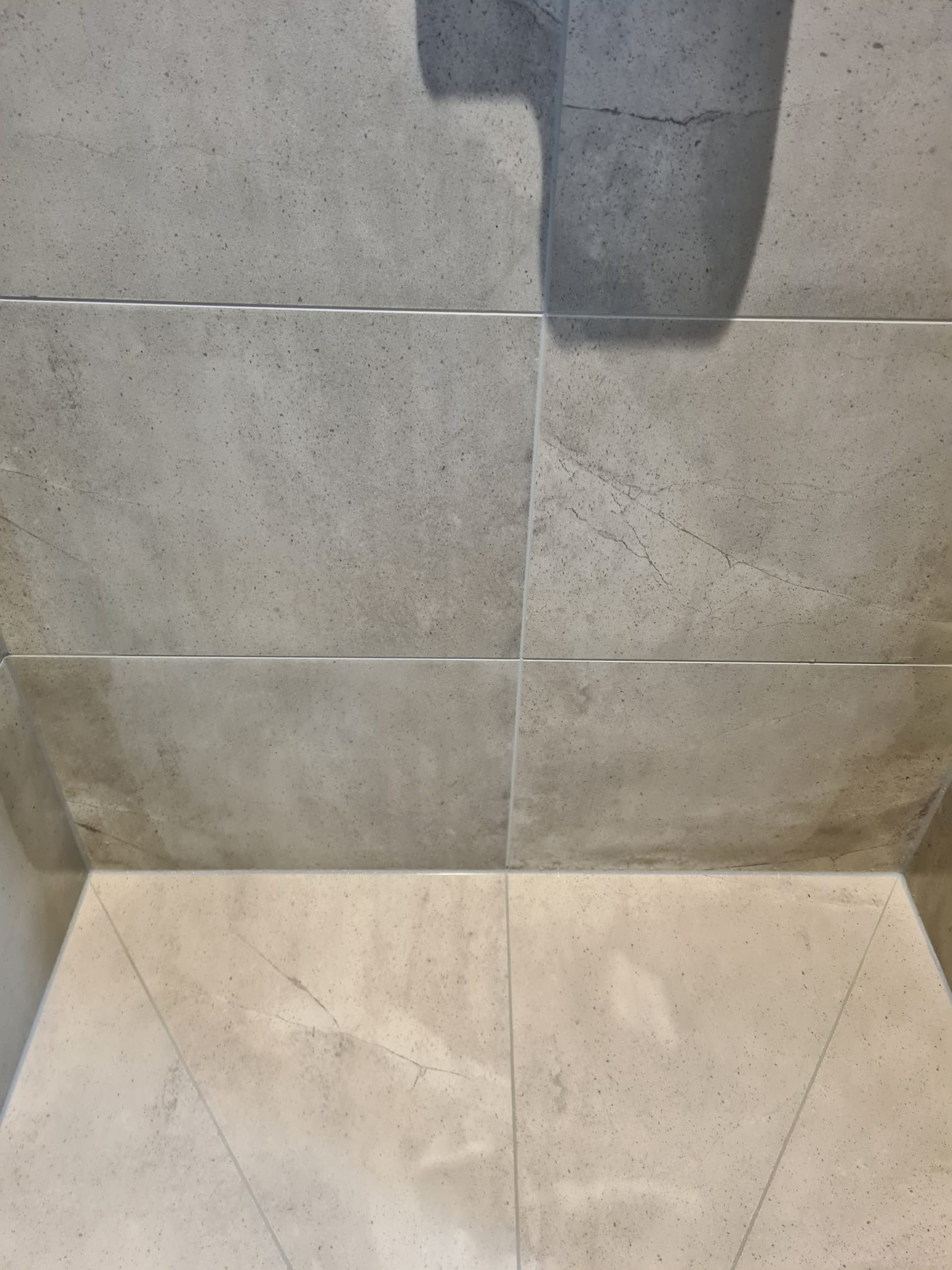 Polish Dirty Shower Tiles - Xactrestore